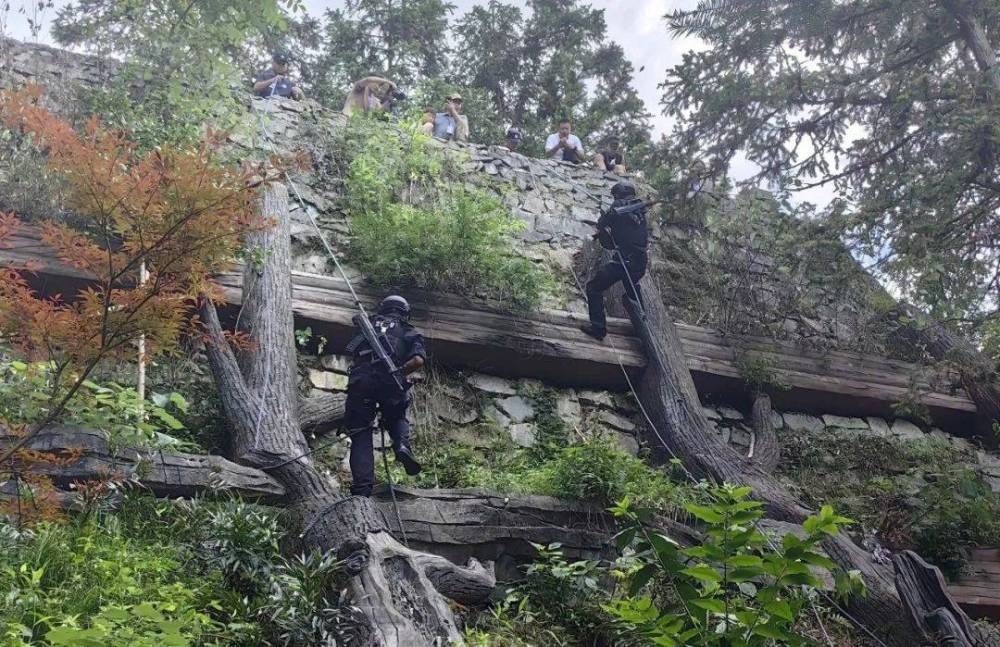 荷尔蒙拉满！武功山又一次爆火出圈