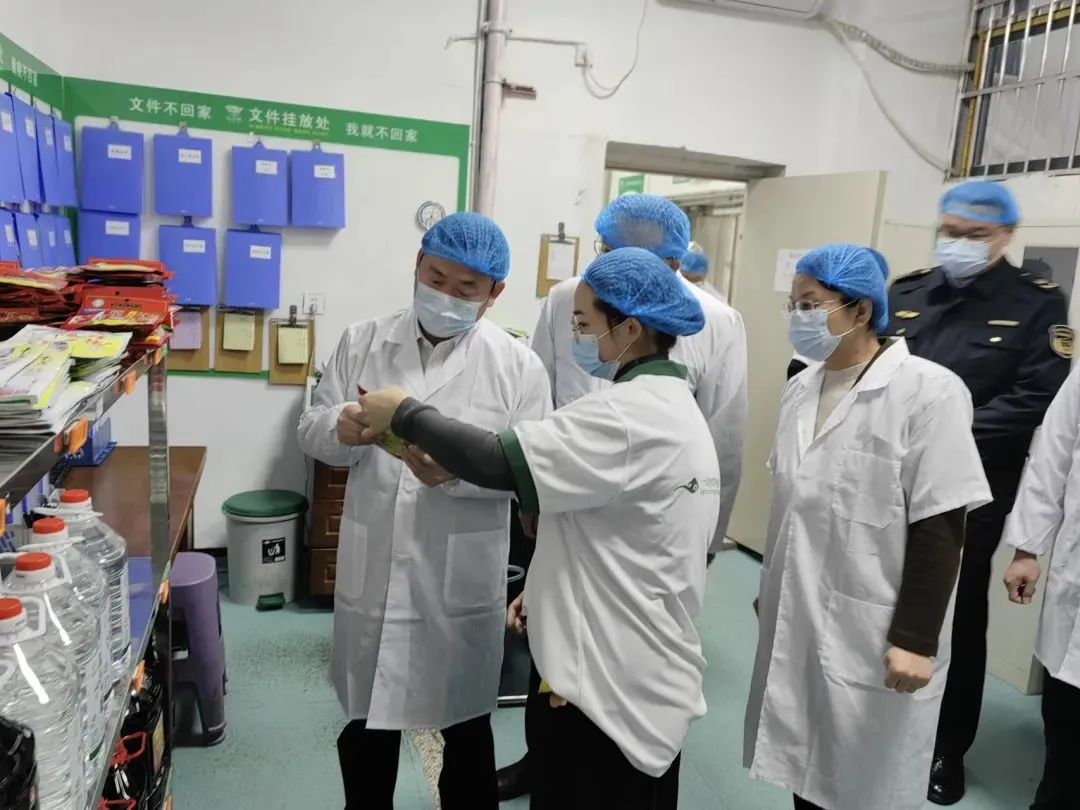 连天浪调研市场监管工作