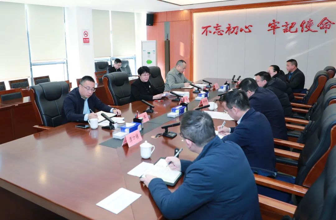 许伟开展集体政治谈话