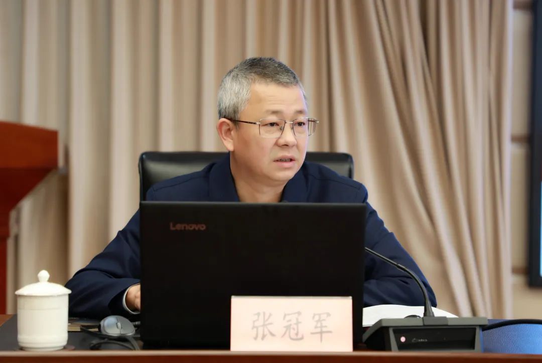 区党工委理论学习中心组学习（扩大）会召开