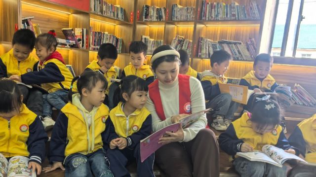镇渡乡：开展“绿书签”护苗行动