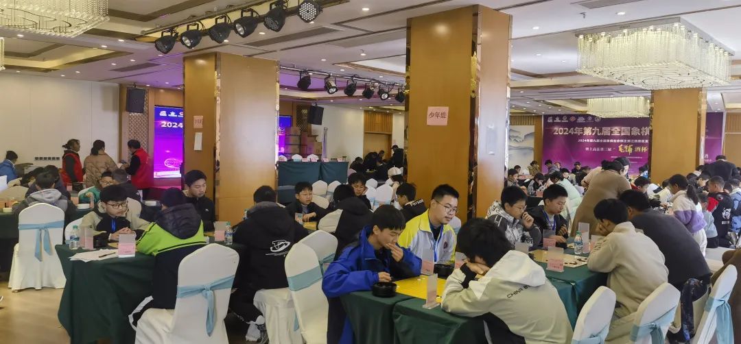 上高县第三届“毛铺酒杯”棋类比赛火热开赛
