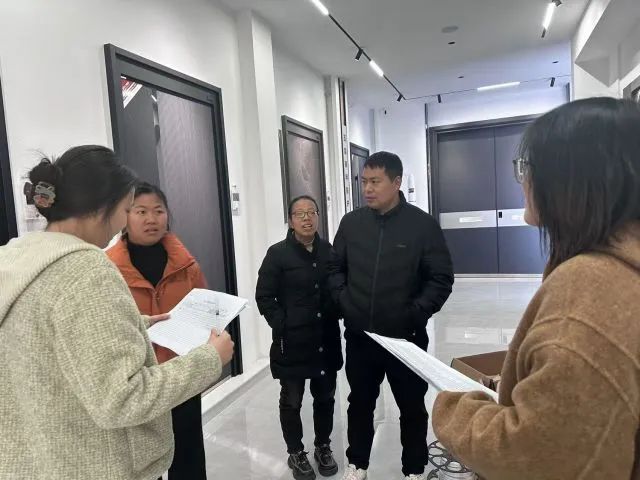 塔下乡：开展“千企万户大走访”活动