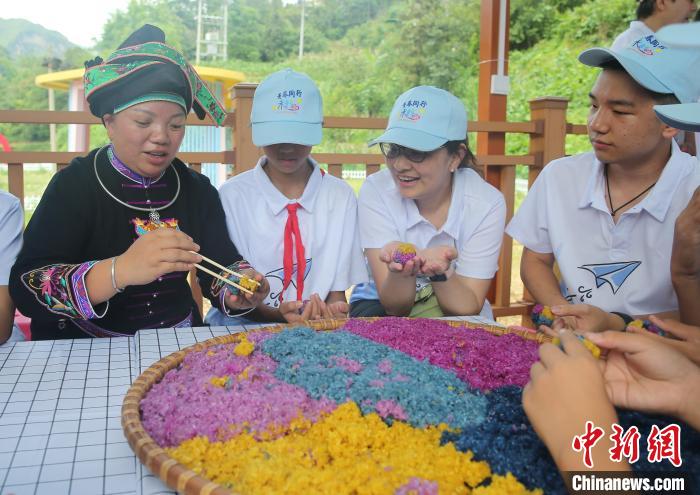 美国华裔青少年云南参访活动收官 美妙之旅中感受中华文化-中新网