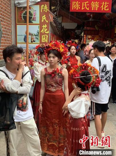 （高质量发展调研行）走进蟳埔村：泉州海边的亮丽名片-中新网