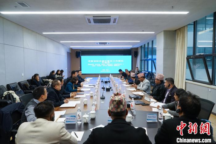 尼泊尔专家青海行：考察防救灾经验-中新网