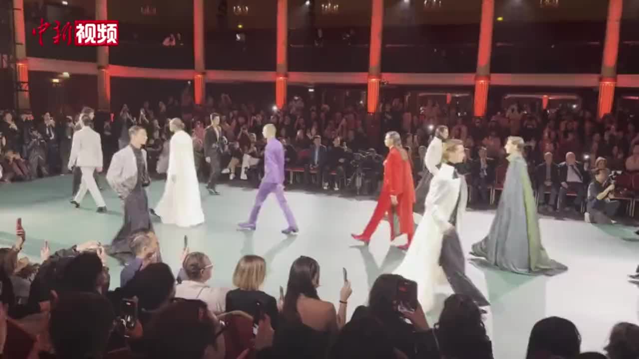“2024巴黎·恭王府服饰秀”举办
