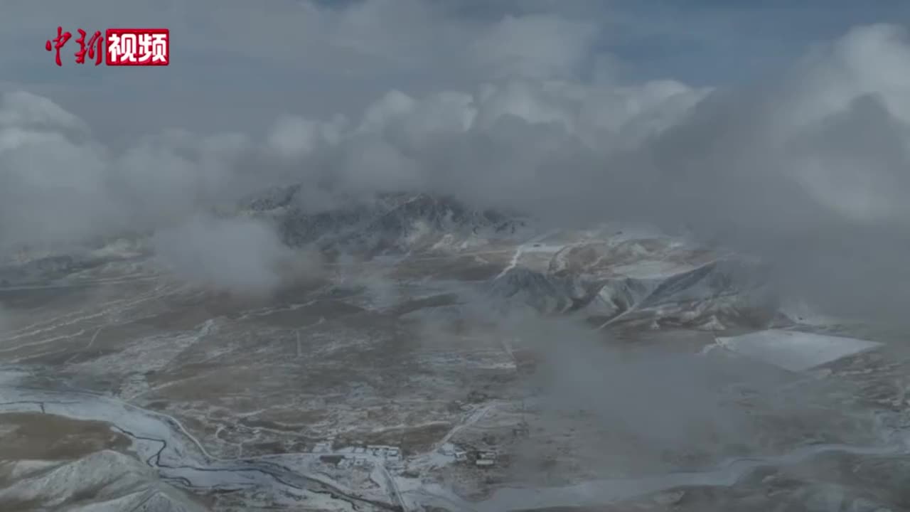 青海都兰  雪景绘丹青