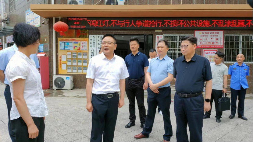 推动创建工作提质增效！黄强在中心城区调研督导全国文明城市创建工作 