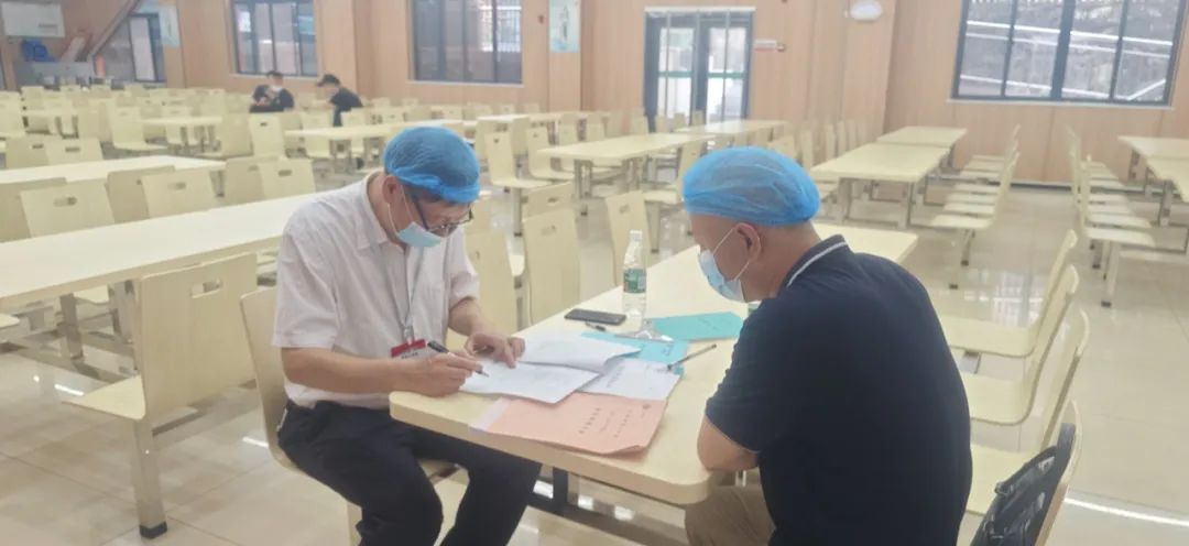 市政府教育督导室到九江市第七中学食堂开展食品安全专项检查