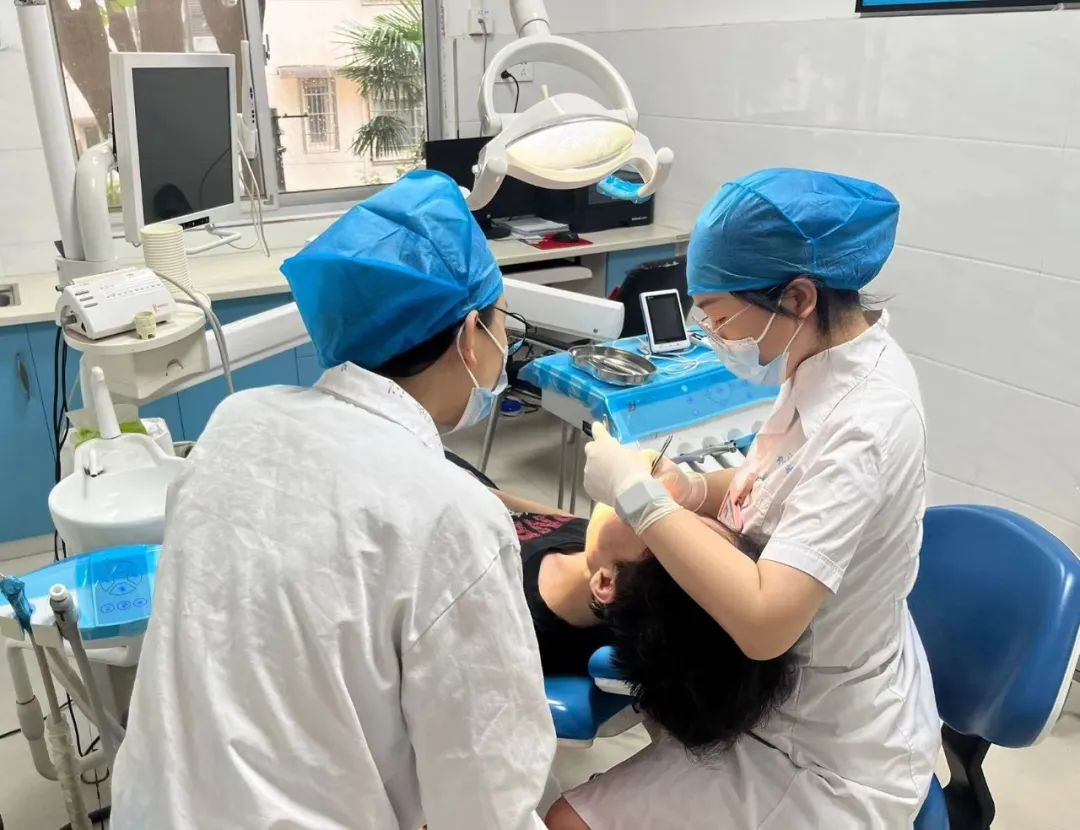 重拾健康微笑！九江市中医医院成功为患者解决根尖周炎及牙周炎问题