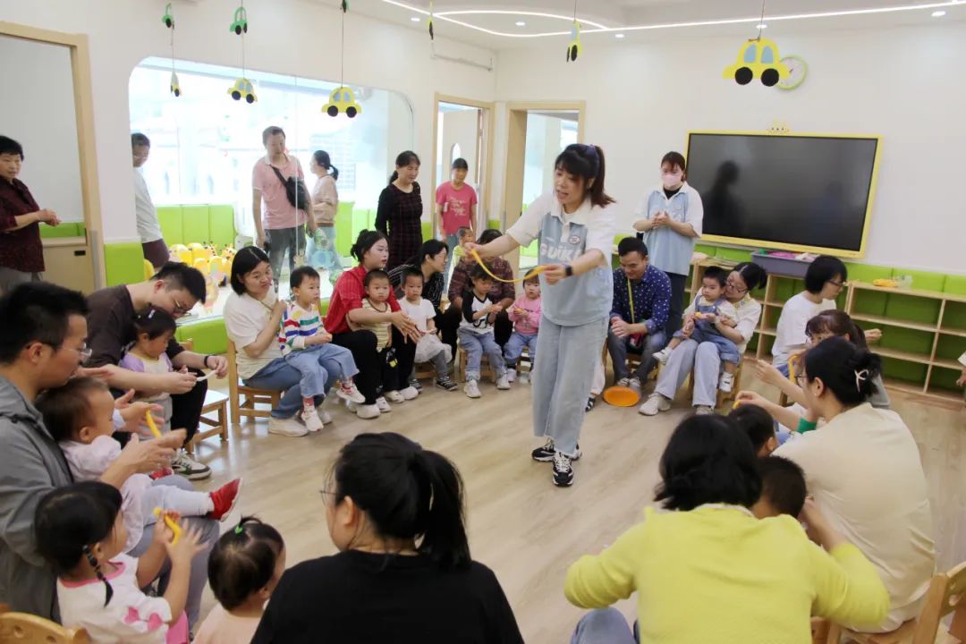 九江市妇幼保健院在省“天工杯”托育职业技能竞赛中获佳绩