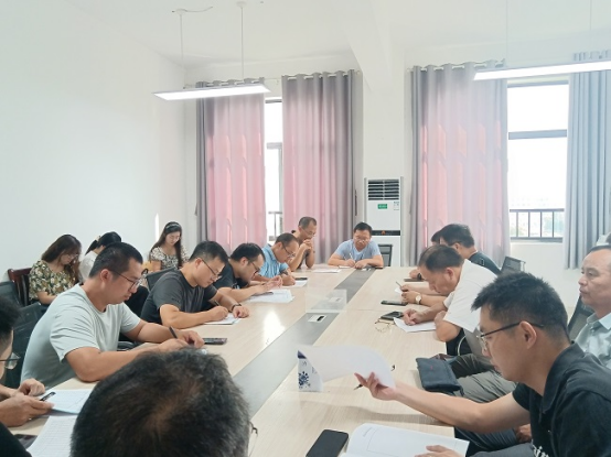 九江三中召开上学期高三年级部第二次班主任会