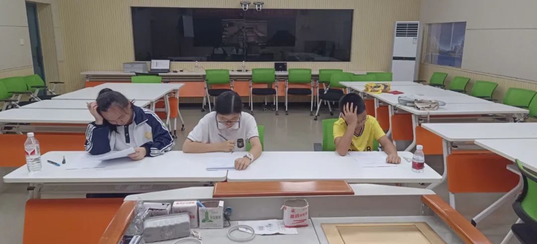 九江市第九届中小学生“学宪法 讲宪法”法治素养竞赛（决赛）在九江七中举行