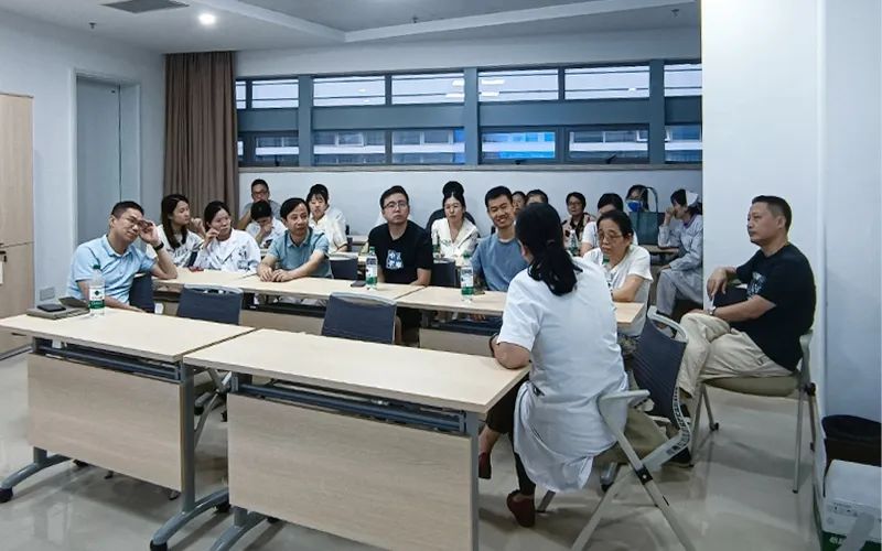 九江学院附属医院开展提升药学服务能力系列活动