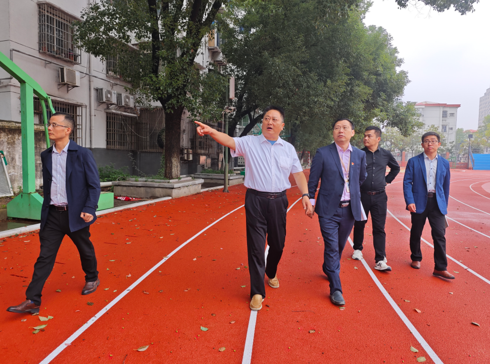 市教育局领导深入九江金安高级中学（九江石化中学）调研校建工作