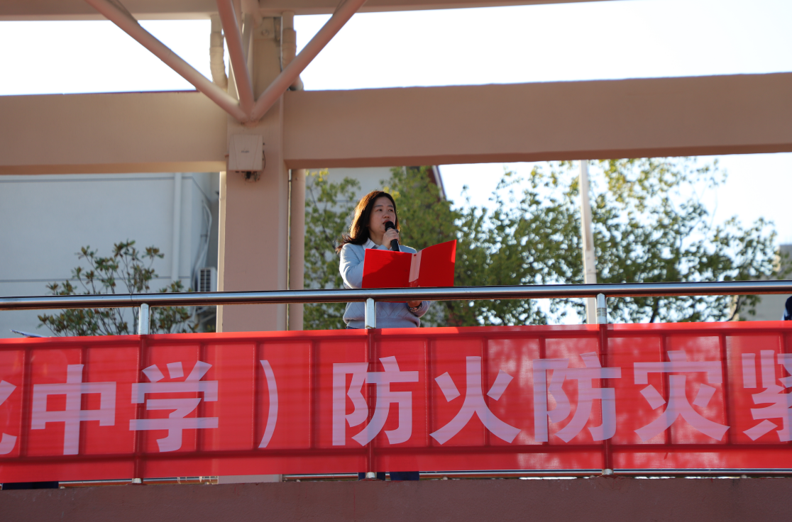 九江金安高级中学（九江石化中学）开展消防演练活动