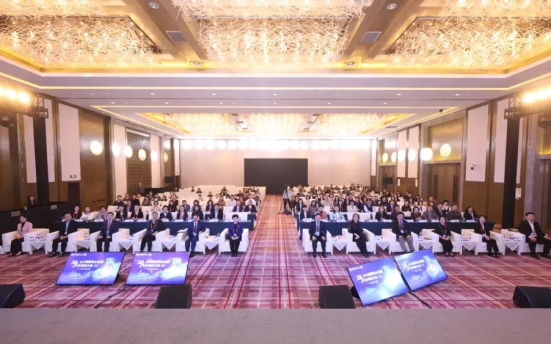 九江学院附属医院心衰中心顺利通过国家级再认证并接受授牌