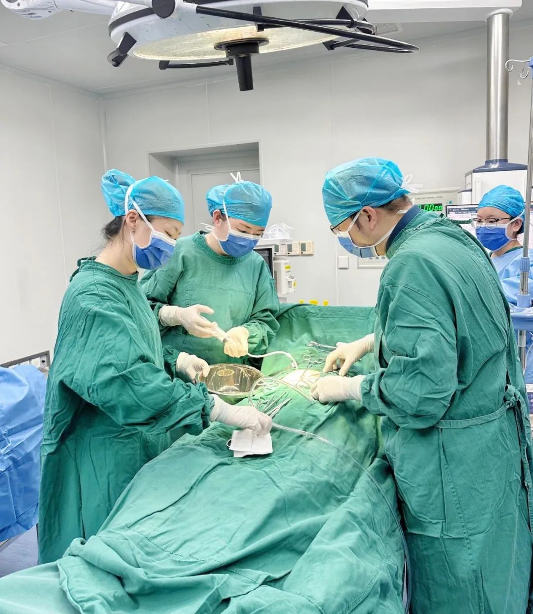 重塑“生命线”，让患者“肾”利在望！九江市三医院肾内科应用腹横肌平面神经阻滞麻醉为患者实施腹膜透析置管术
