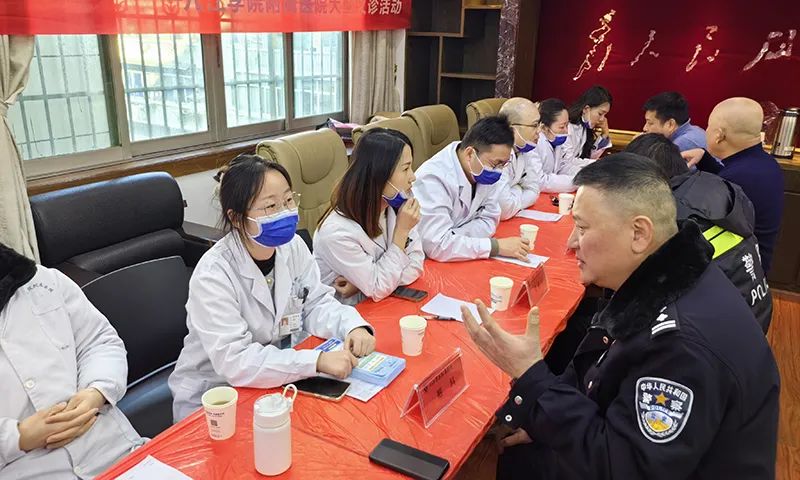 九江学院附属医院开展第五个“中国人民警察节”主题义诊活动