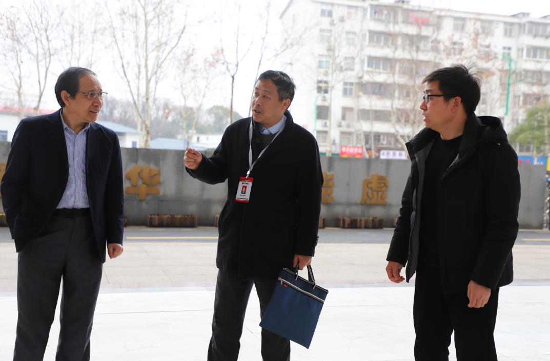 市责任督学到九江金安高级中学（九江石化中学）开展春季开学入校督导