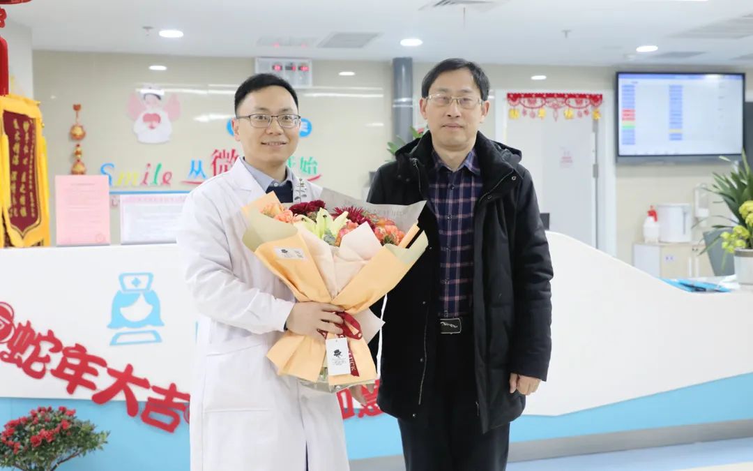 九江学院附属医院领导慰问医院高层次专业技术人才