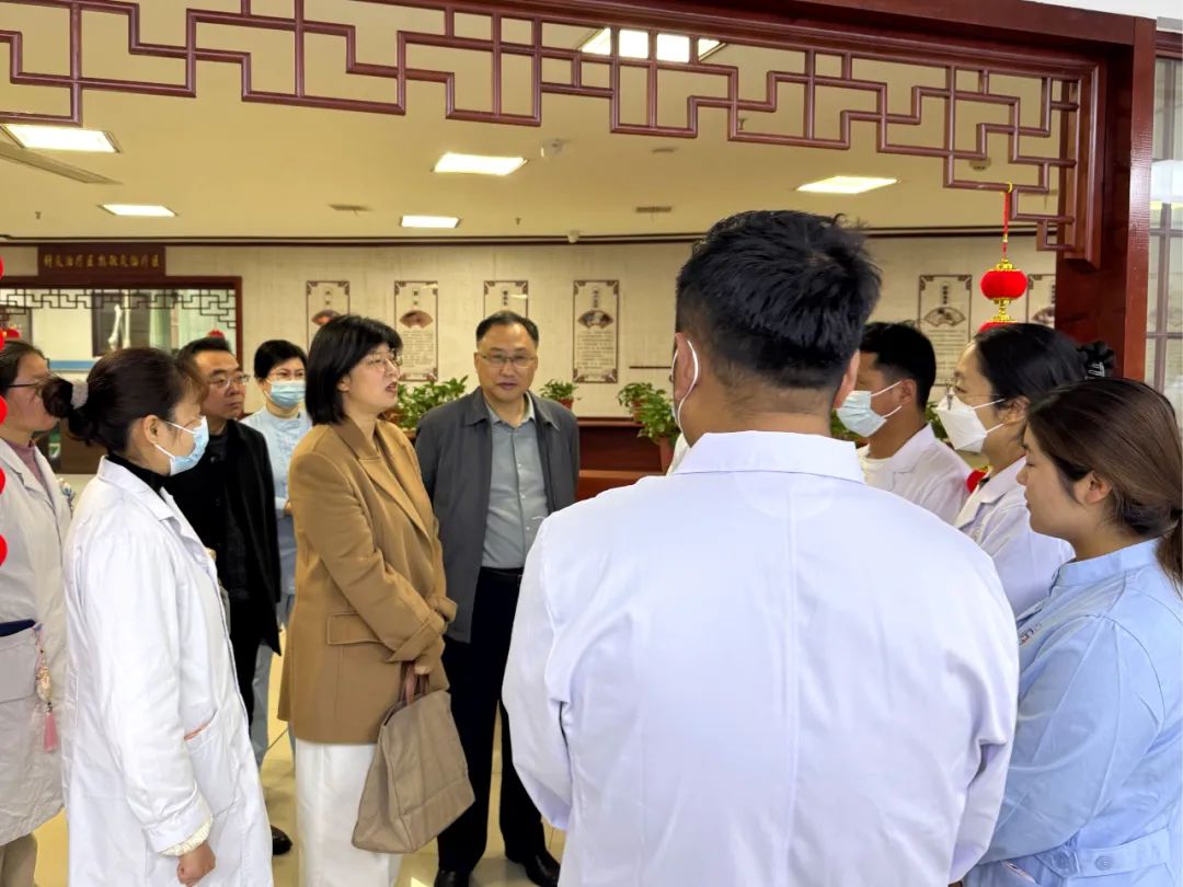 九江市卫健委领导看望来浔进修的青海省海南藏族自治州藏医业务骨干