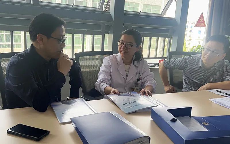 全力迎接本科教育教学审核评估 院领导带队开展临床实习带教工作检查