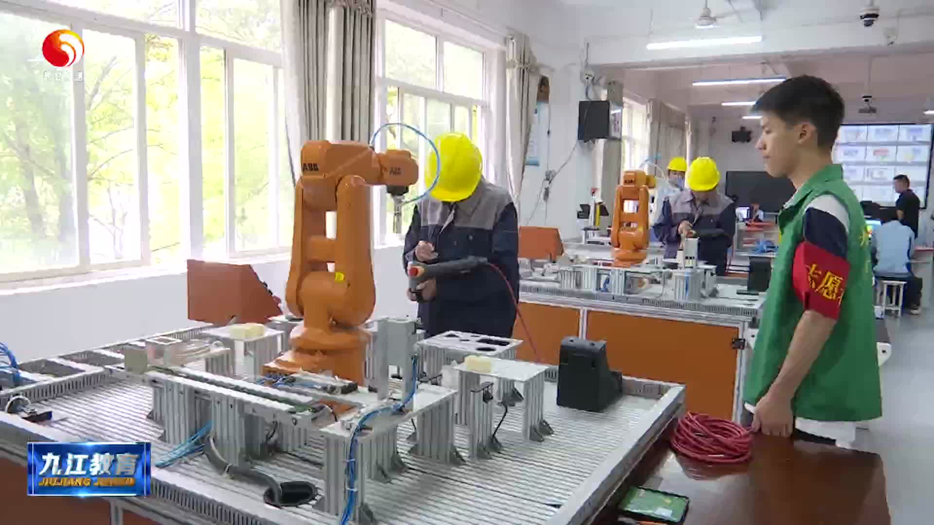 九江科技中等专业学校举行2025年校园开放日活动