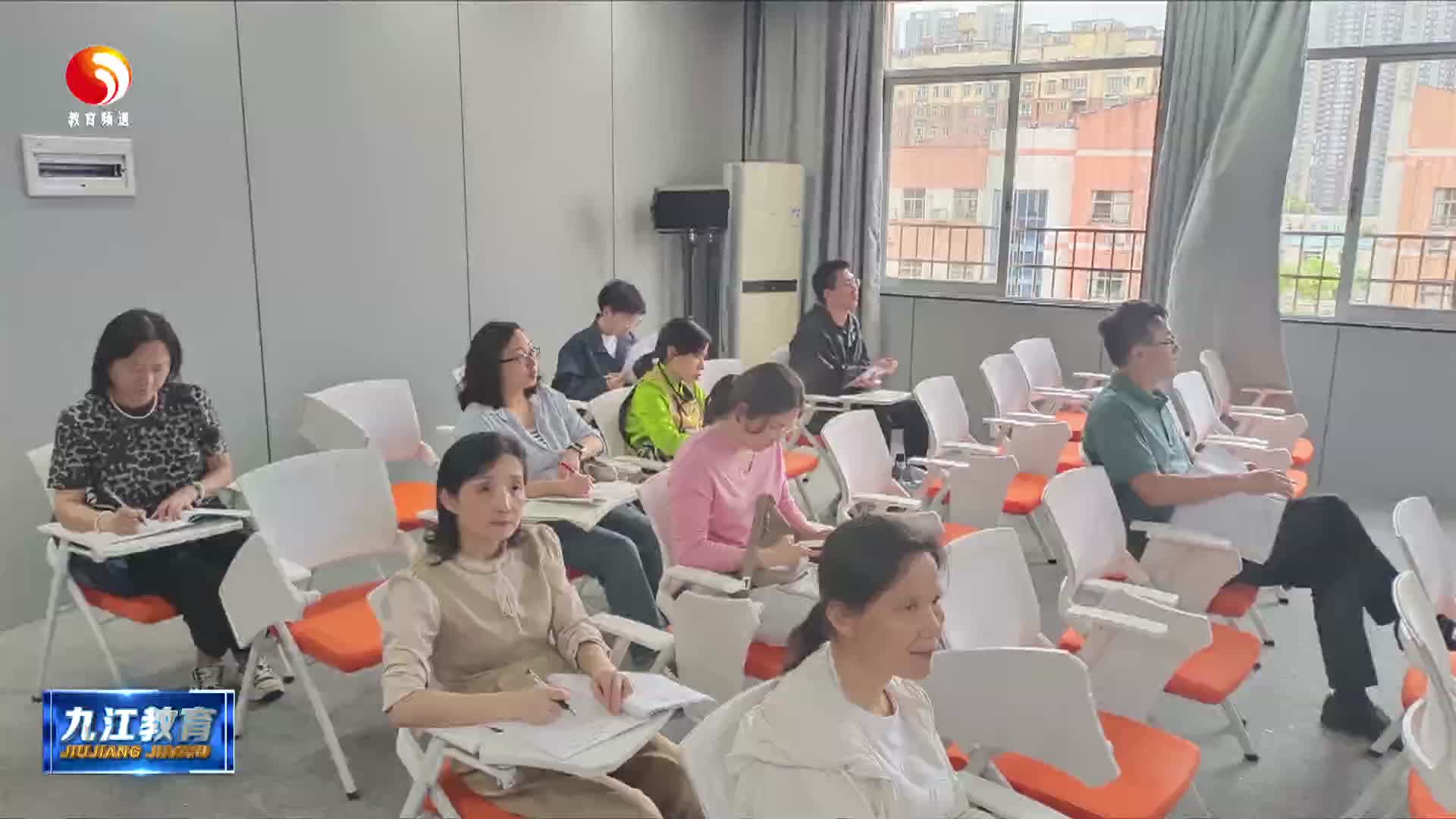 九江市田家炳实验中学开展“青蓝工程”青方教师汇报课活动