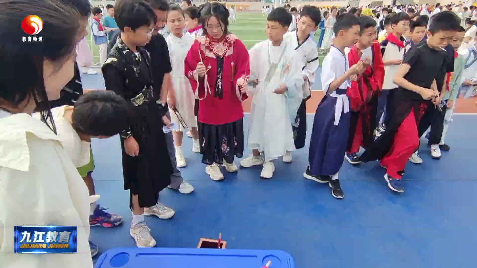 八里湖三小：诗传古韵  词润童年
