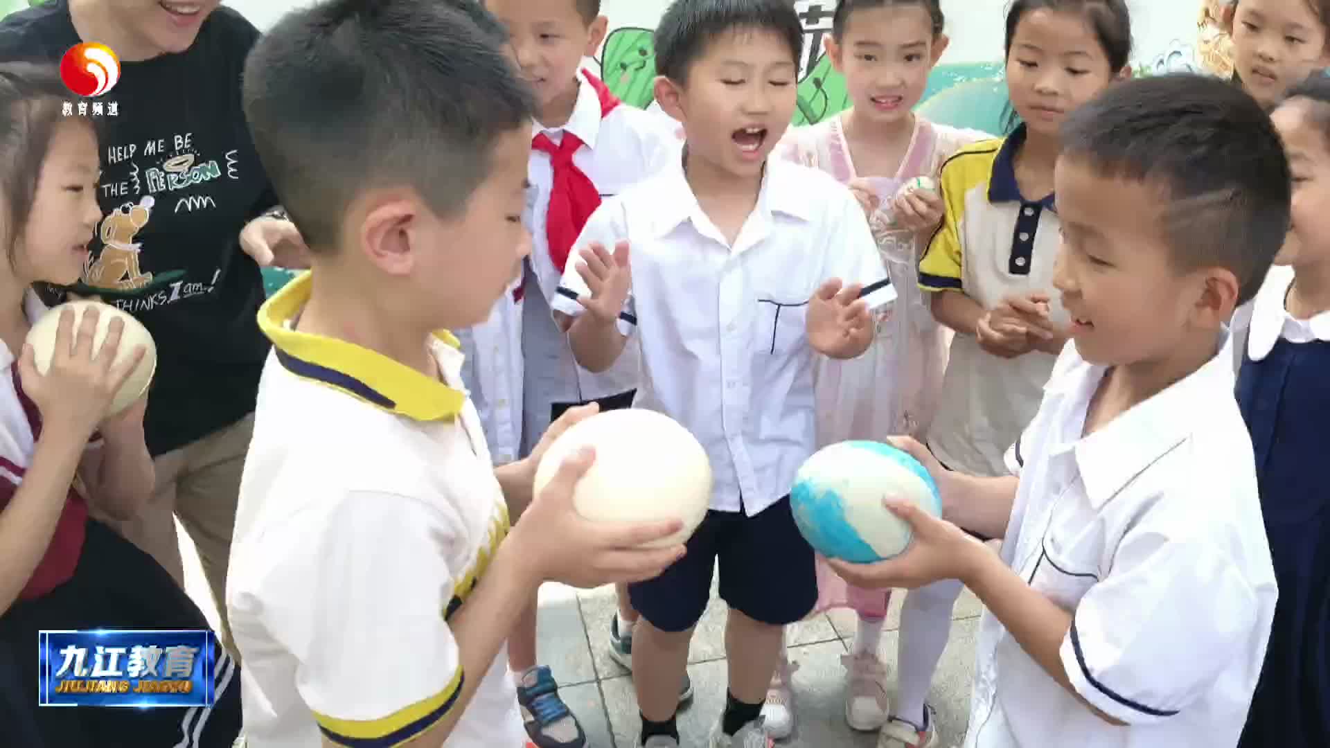 当“六一”邂逅端午  快乐加倍过