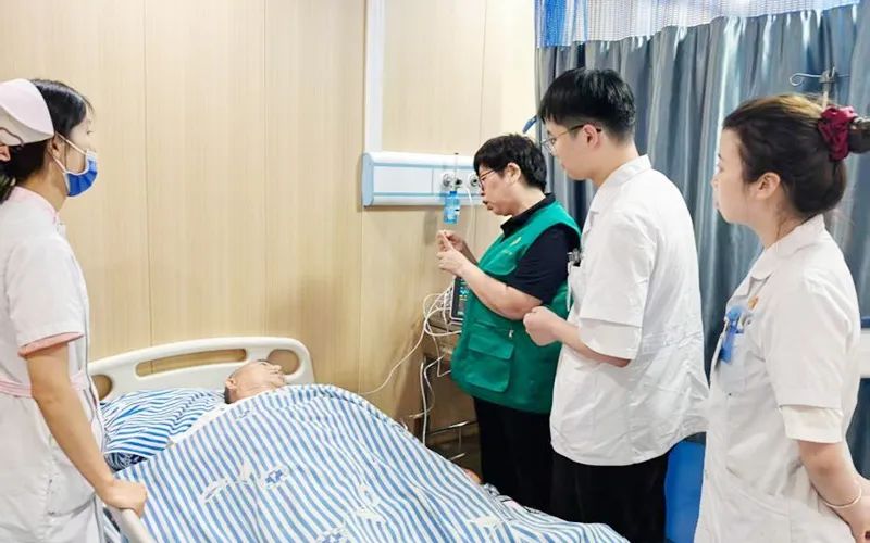 全程“手语陪同”，九江学院附属医院为聋哑高龄患者定制“无声手术”