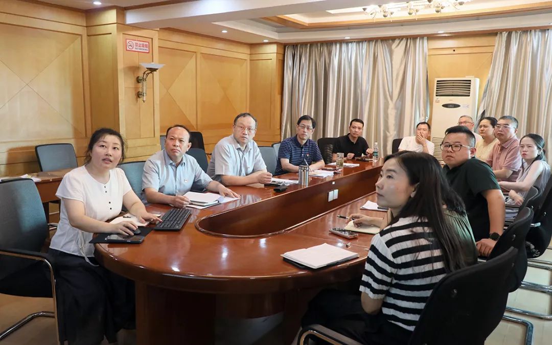 九江学院附属医院召开行政定岗定编民主讨论会
