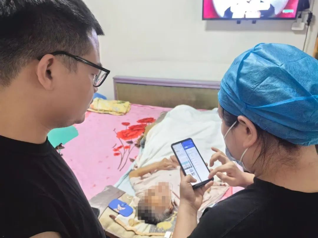 “互联网 +护理服务”予你温暖，双管齐下“护”你健康