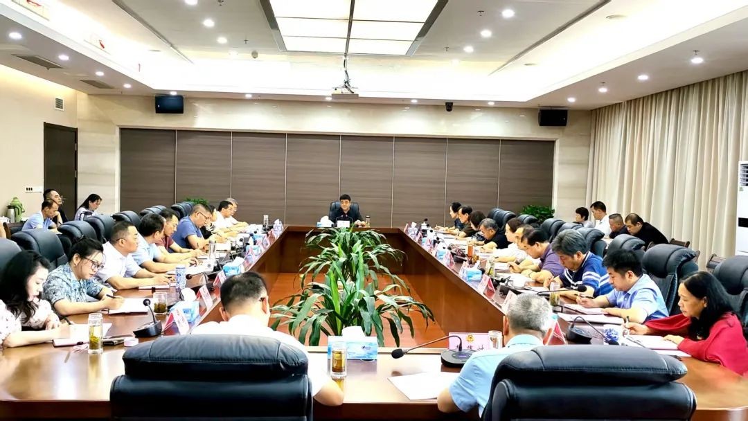 占勇主持召开市政协“双聚双建”——政协委员“四进四帮”活动调度会