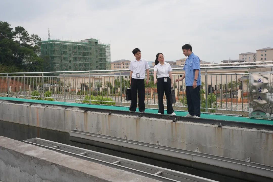 《中国纪检监察报》整版、中央纪委国家监委网站头条报道九江监督护航农村饮水安全