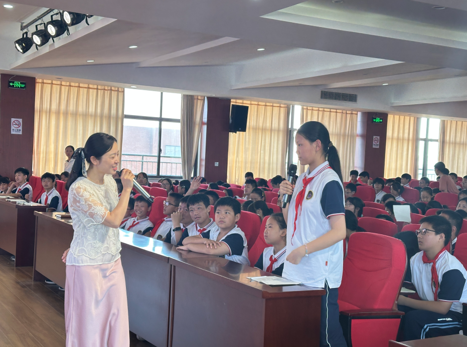 九江金安高级中学（九江石化中学）举办心理健康专题讲座