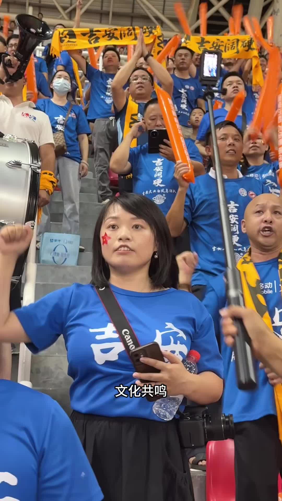 江西“红”让赣超更“火”了！你能想象，在赣超的赛场上响起映山红，有多感动吗？