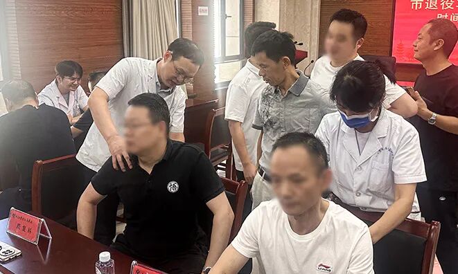 九江学院附属医院走进九江市退役军人事务局开展多学科公益诊疗活动